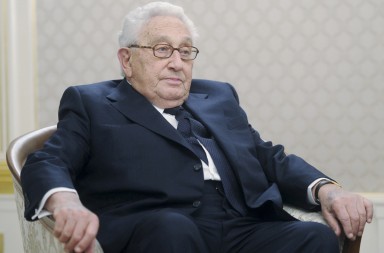 Henry Kissinger: «¡Yo no hablo de mi vida interior! Soy enemigo jurado de Facebook»