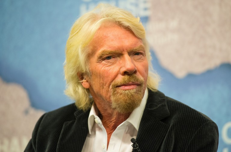 Richard Branson: «A mi mujer no le importa que tontee, pero si hiciera algo más…» Richard Branson: «A mi mujer no le importa que tontee, pero si hiciera algo más…»