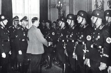 Los españoles que lucharon por Hitler en las SS