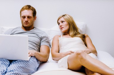 ¡Tiene un amante en Facebook!