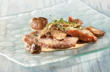 Lomo de cerdo con hongos al Jerez