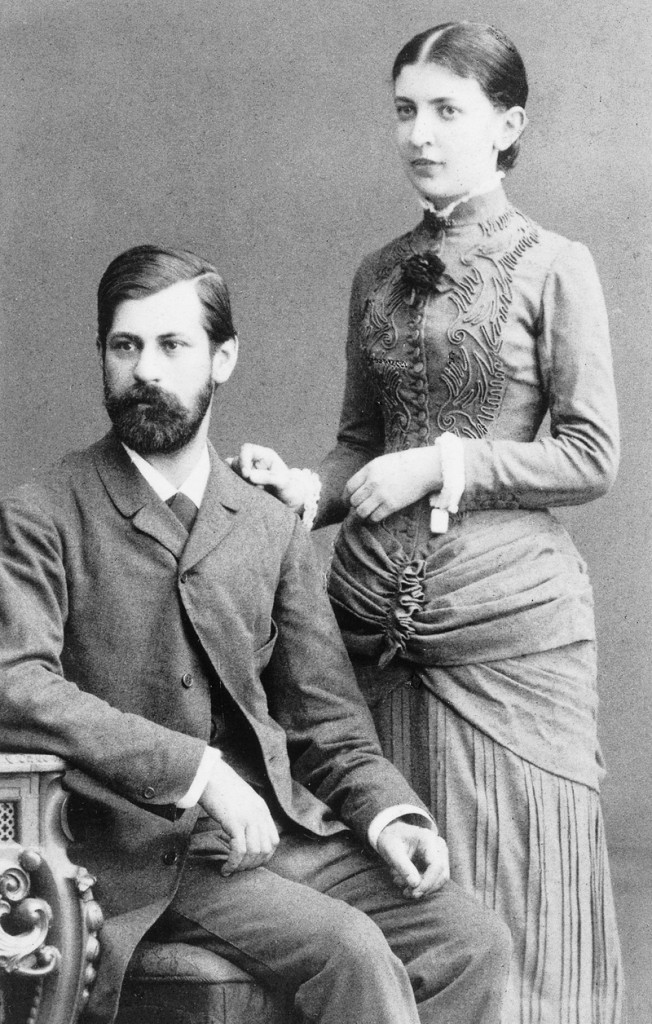 Freud y Martha, conocer, historia