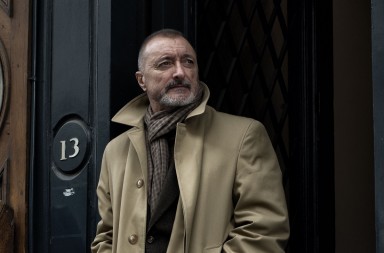 Arturo Pérez-Reverte: «Cuando a la gente la acorralas, tiene dos caminos: resignarse a ser cordero o pelear»