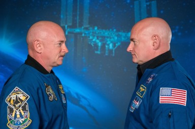 Mark y Scott Kelly: somos ratas de laboratorio