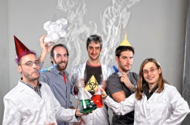 Científicos con chispa: Si yo te explico el bosón de Higgs… ¡te partes!