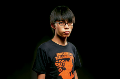 Joshua Wong, el adolescente que desafía al régimen chino (con un paraguas)