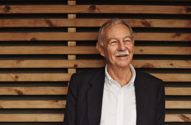 Eduardo Mendoza: «Soy un pelma, un neura y no hay quien me aguante»