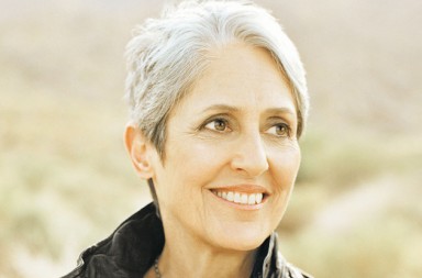 Joan Baez: «No soy ingenua. Nunca pensé que vería la paz mundial. Por eso aprecio cada cosa decente que sucede»