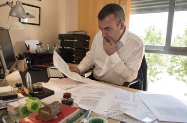 Lorenzo Silva: «Nadie imagina las cartas terribles que he llegado a leer»