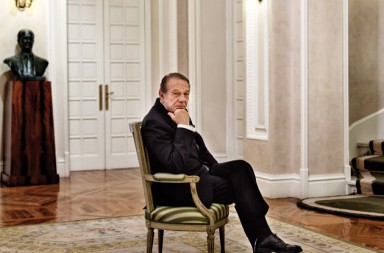 Joaquín Navarro-Valls: la sombra y voz del Papa Juan Pablo II