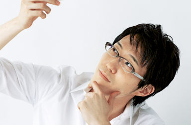 Oki Sato, el diseñador de moda