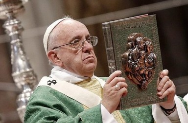 Los refugiados del Papa (y el plan de Francisco para acoger a muchos más)