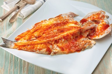 Lubina con refrito de ketchup