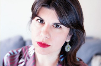 Poesía pegada al suelo