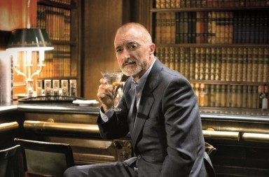 Arturo Pérez-Reverte: «Todos debemos ser militantes de algo. Y eso es peligrosísimo»