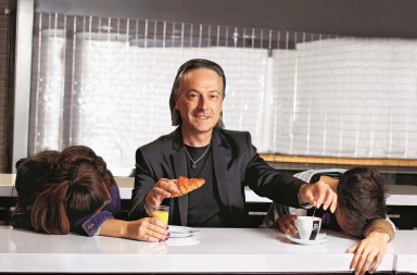 Jeff Toussaint: «Las campañas electorales son otra forma de hipnosis»