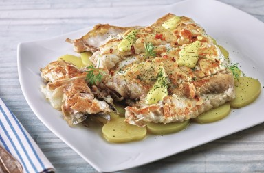 Merluza con alioli de azafrán