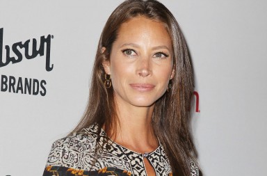 Christy Turlington: «Lo de Trump es terrible, mi madre es inmigrante»