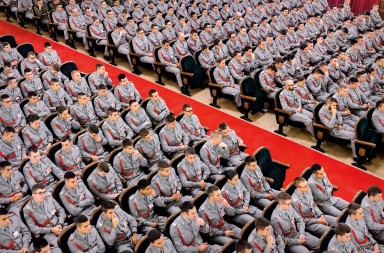 Factoría de oficiales: 90 años de la Academia Militar de Zaragoza