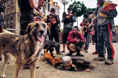 Bajo las calles de Bucarest late una ciudad paralela