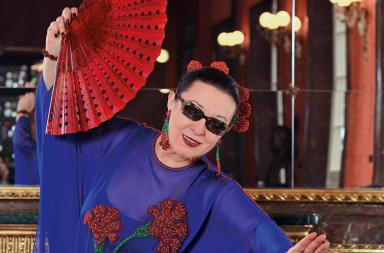 Martirio: «Canto a la mujer que está en la casa y la animo a que prepare  a sus hijas a ser autónomas»