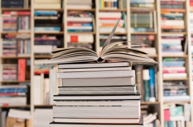 Una feria del libro con firma