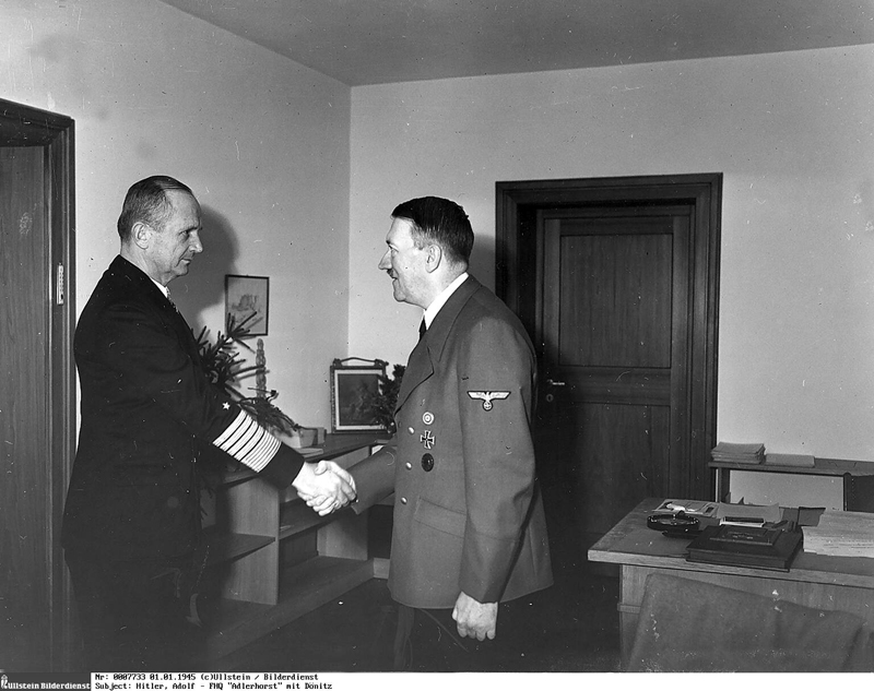 Doenitz hitler conocer historia