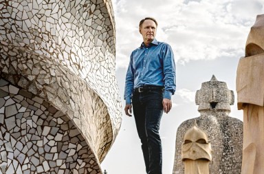 Dan Brown: «Soy muy espiritual. Creo que hay algo más grande ahí fuera»