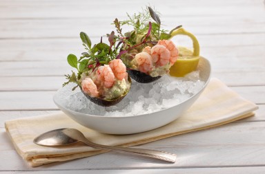 Aguacates con curry y gambas