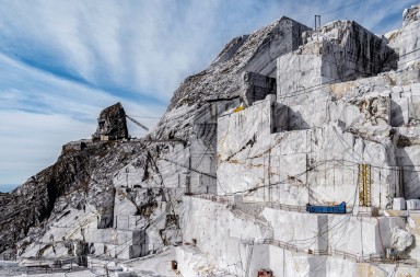 El oro blanco: canteras de mármol de Italia