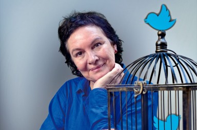 Clara Sánchez: «No tengo ganas ni tiempo de trabajar gratis para las redes sociales»