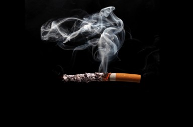¿El tabaco sin humo es realmente menos nocivo?