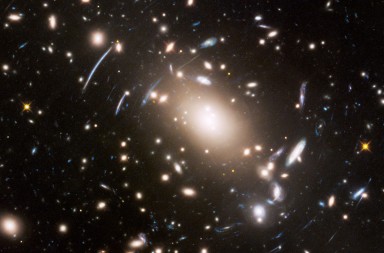 Historia de la cosmología en cuatro pasos