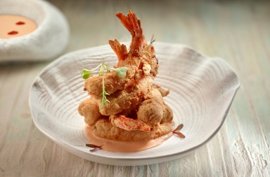 Langostinos fritos con salsa rosa