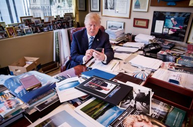 ¿Quién escribe los tuits del presidente Donald Trump?