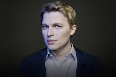 La venganza de Ronan, el hijo de Mia Farrow