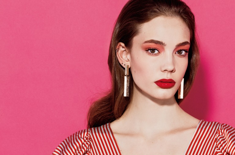 Este verano el maquillaje vuelve a los ochenta Este verano el maquillaje vuelve a los ochenta