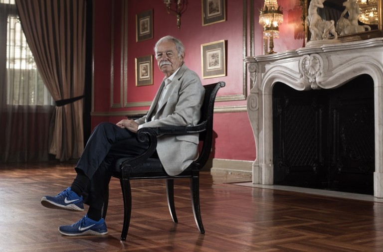 Eduardo Mendoza: «Lo de Cataluña es una sangría tremenda» Eduardo Mendoza: «Lo de Cataluña es una sangría tremenda»