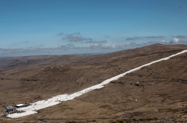 El desafío de esquiar en África