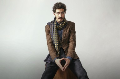 La moda de la temporada con Chino Darín