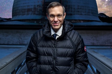 Avi Loeb: «Los primeros extraterrestres ya están aquí»