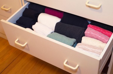 Aprende a doblar la ropa con Marie Kondo