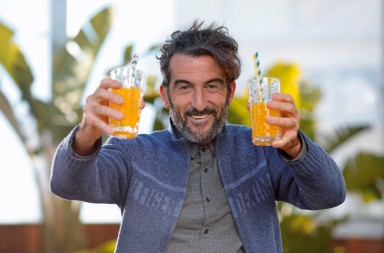 Luis Zahera: «Los corruptos son poderosísimos. Tienen más poder que los políticos»