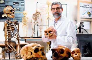 Antonio Rosas: «Nuestra especie desaparecerá, antes o después. Es un principio universal»