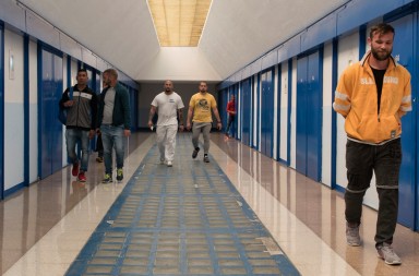 Funcionarios de prisiones: un trabajo de alto riesgo