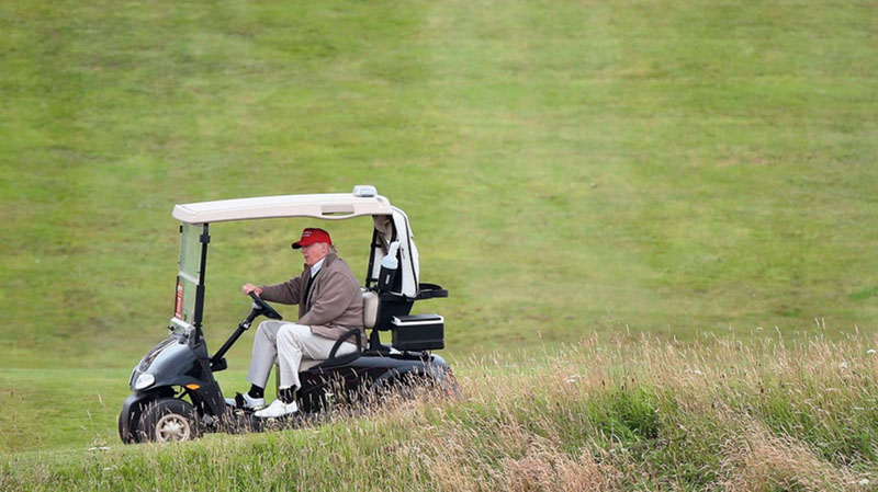trump golf trampas y estrategias