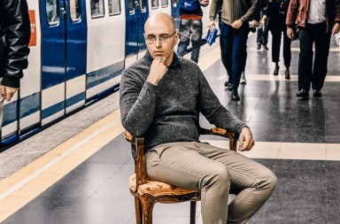 Jorge Fernández Gonzalo: «La felicidad es una imposición social»