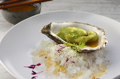 Ostras en tempura de plancton