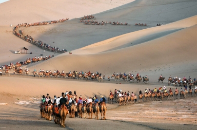 Tras las colas del Everest, las del Gobi…