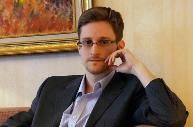Edward Snowden: «Si algún día caigo por una ventana, tengan por seguro que me han empujado».